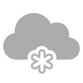 Bedeckt mit leichtem Schneefall Bedeckt mit leichtem Schneefall