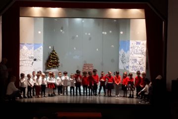 Feste di Natale alla Scuola materna Artuffi e al micronido Zucchero Filato